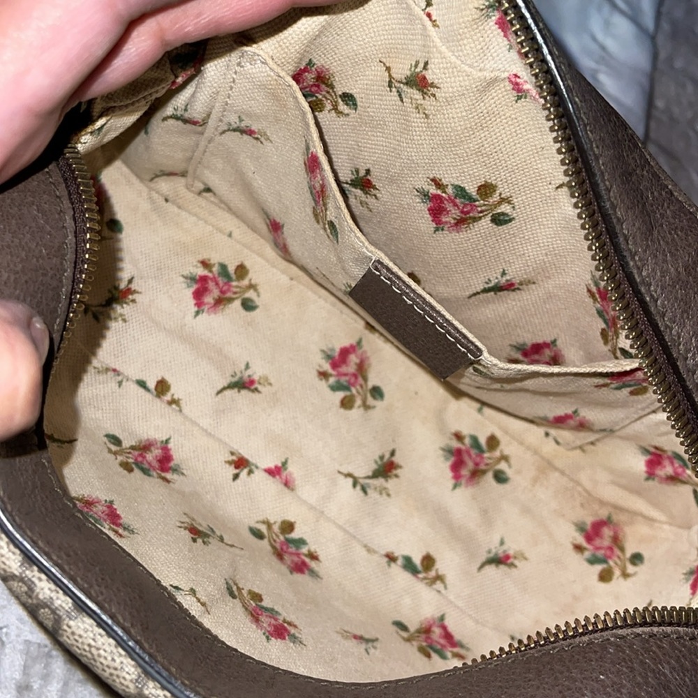 ❤️SOLD❤️Gucci neo vintage camera bag preloved great condition comes with strap - Picture 12 of 13